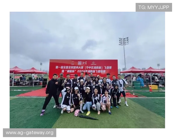 盛世体育真人官方抖音带你体验最真实的体育比赛现场感受与精彩瞬间